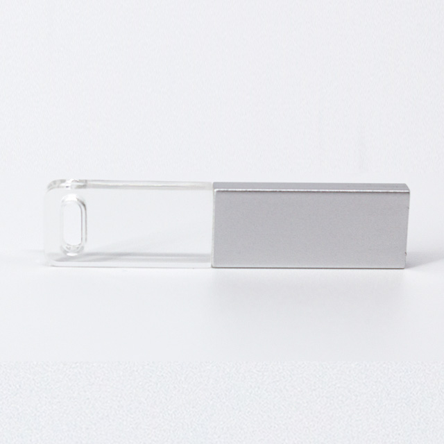 USB098, MEMORIA USB POCKET
Memoria USB POCKET

Fabricada en Acrílico con tapa Metálica.

Tres diferentes tonos de luz al conectarse.